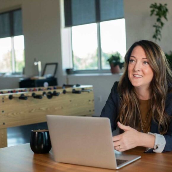 Latest IEC Invitations Issued to 2,378 Candidates- ImmigCanada Latest IEC Invitations