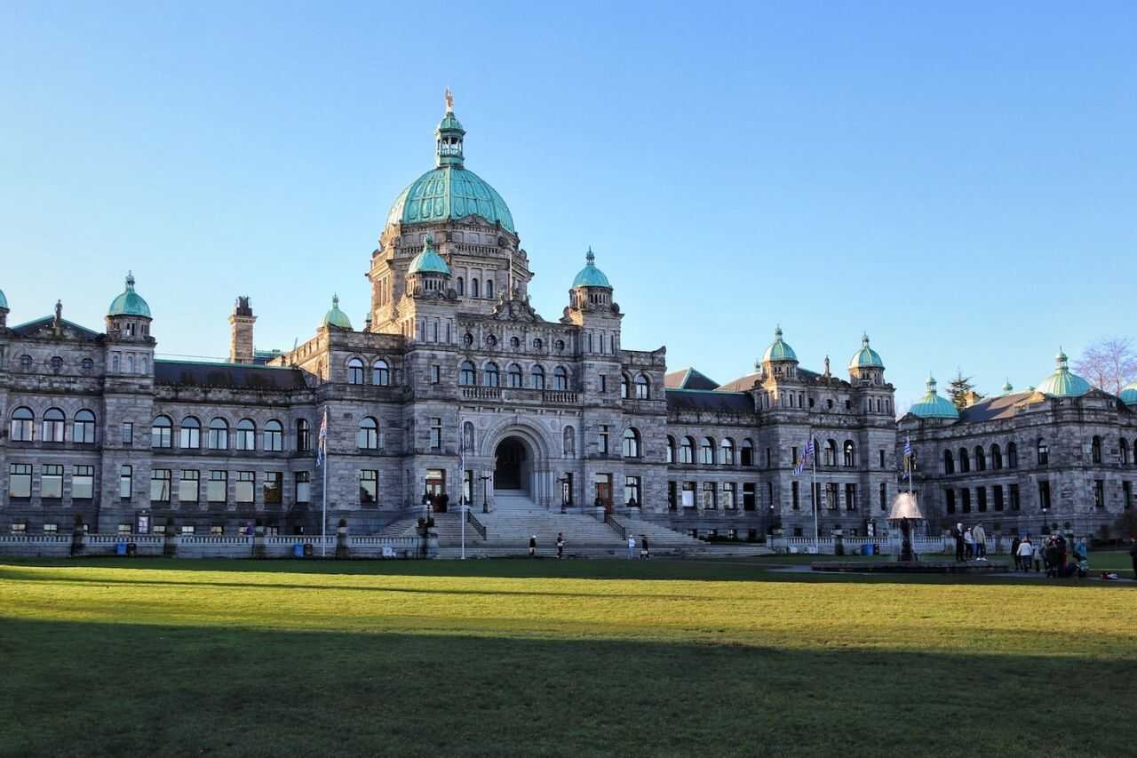 Canadian Federal Employees Announced Strike, Leading to Potential Disruptions in Immigration Services Federal Employees