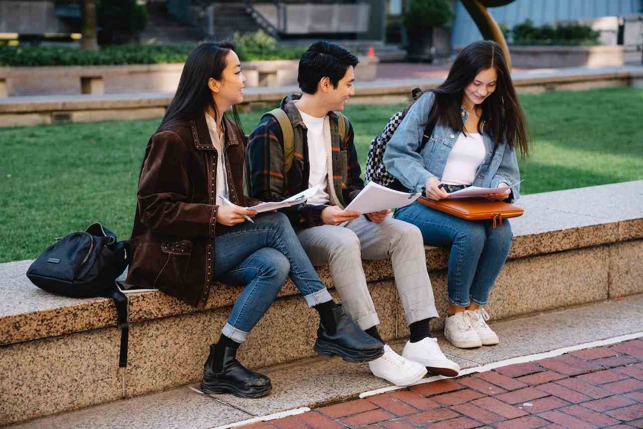 Canada Welcomes Over 355,000 International Students as Permanent Residents in Three Years- ImmigCanada International Students as Permanent Residents