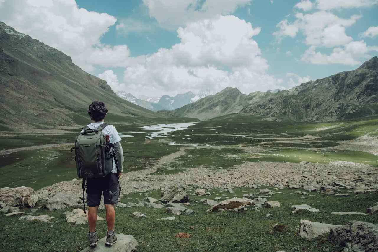 Canada Extends Support for Israeli and Palestinian Nationals Amid Ongoing Conflict- ImmigCanada Israeli and Palestinian Nationals