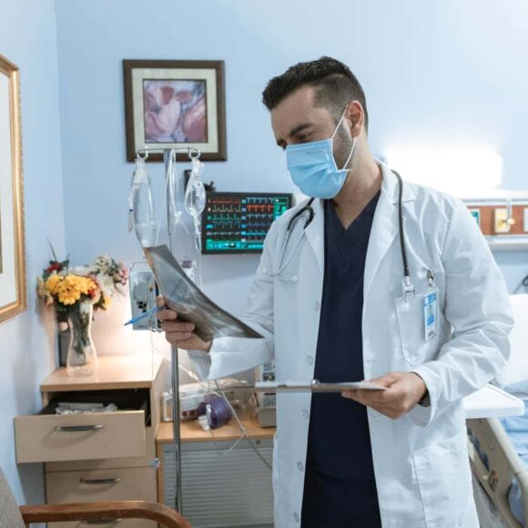 Ontario's Bold Step Towards Healthcare Accessibility - Practice Ready Ontario Program Ontario's Bold Step Towards Healthcare Accessibility - Practice Ready Ontario Program
