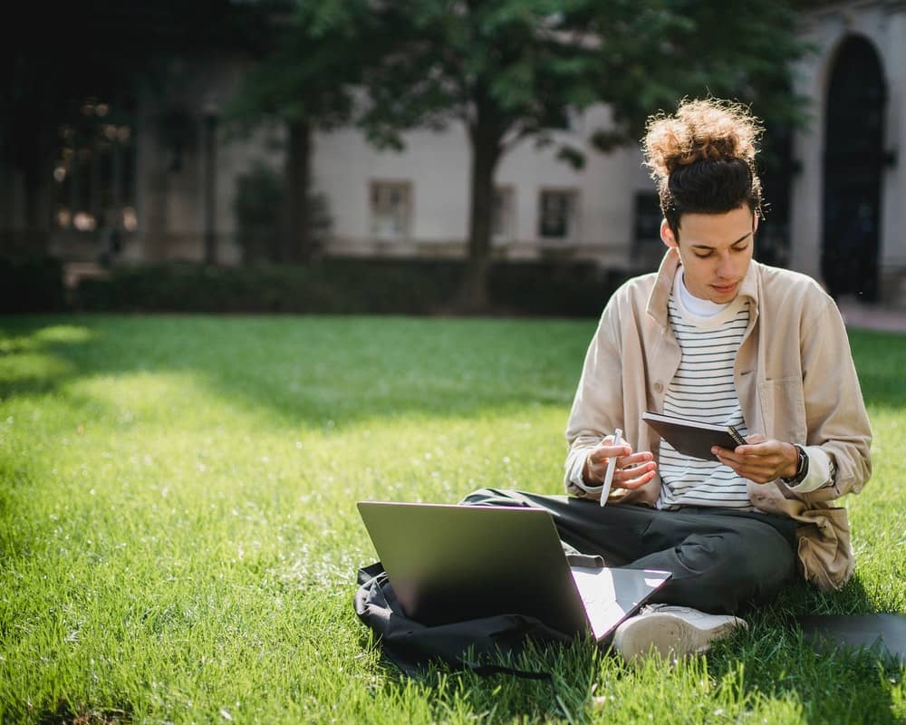 Analyze In-Demand Skills, Occupation-Specific PNPs and Settlement Options to Find the Right Province for Canada Immigration Canada immigration