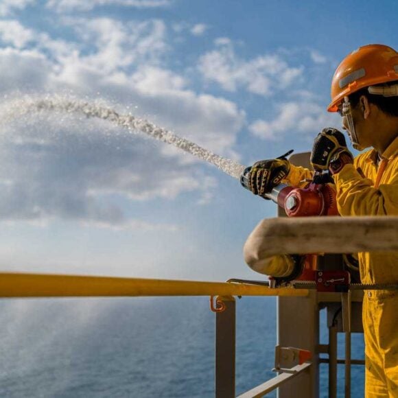 Canada Makes Big Immigration Reforms for Marine Workers Under International Mobility Program- ImmigCanada Immigration Reforms for Marine Workers
