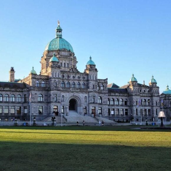 Canadian Federal Employees Announced Strike, Leading to Potential Disruptions in Immigration Services Federal Employees