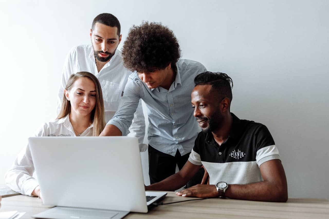 Why Work in Canada—4 Reasons Why Canada’s the Best Destination for Foreign Workers Why Work in Canada—4 Reasons Why Canada’s the Best Destination for Foreign Workers