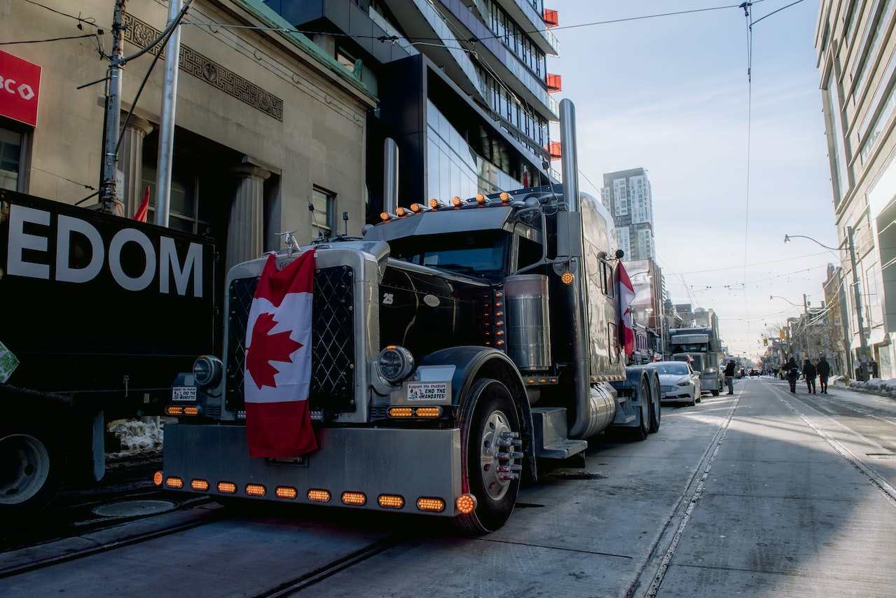 Canada's Express Entry Program Introduces First-Ever Draw for Transport Occupations Canada's Express Entry Program Introduces First-Ever Draw for Transport Occupations