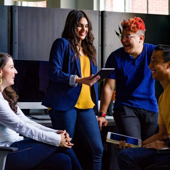 Latest Express Entry Draw #323 Invites 400 Canadian Experience Class Candidates Latest Express Entry Draw #323 Invites 400 Canadian Experience Class Candidates