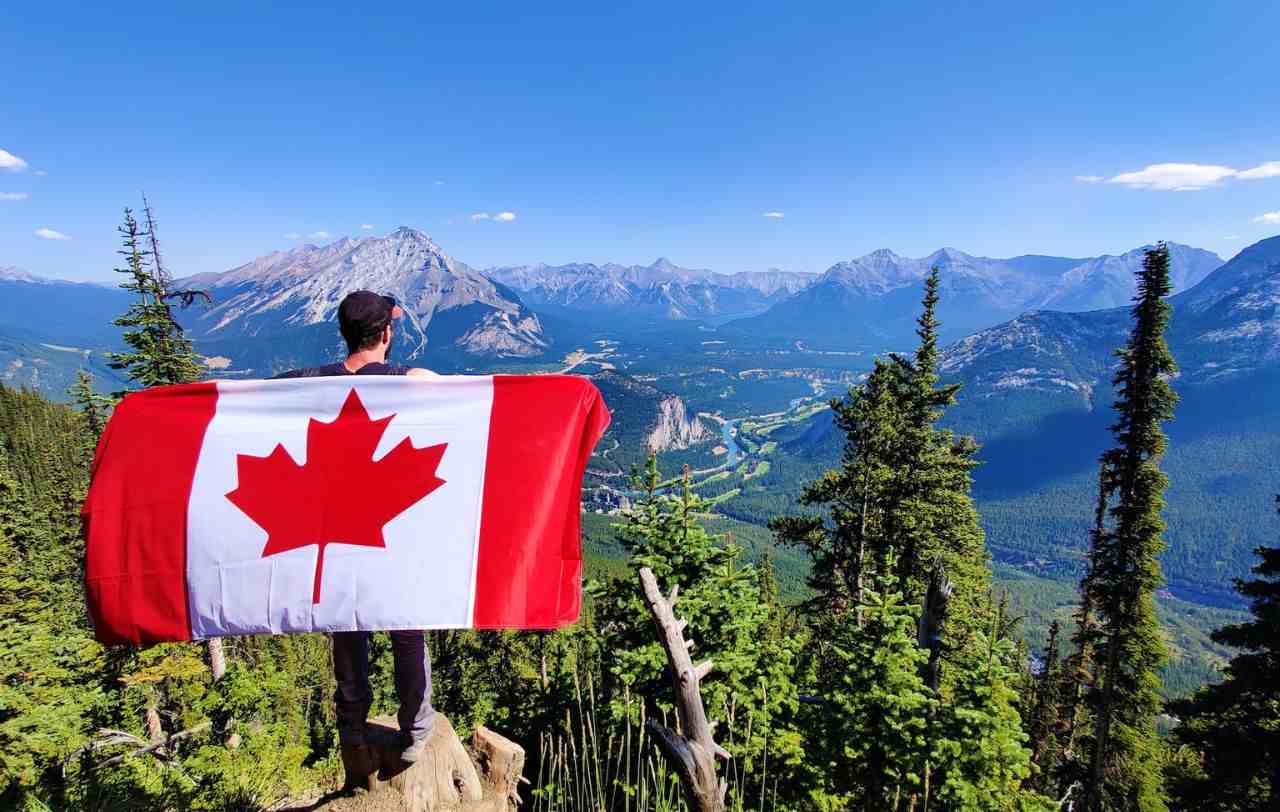 Canada Prioritizes French-Speaking Candidates with 500 Express Entry ITAs- ImmigCanada French-Speaking Candidates