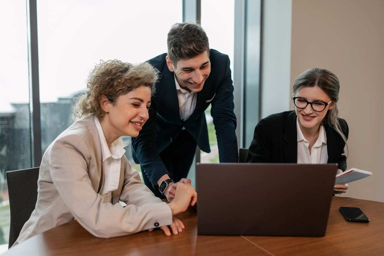 Ottawa’s Latest IEC Draws Invite Over 7,300 Young Professionals to Work in Canada- ImmigCanada Latest IEC Draws