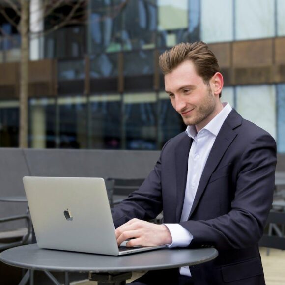 Canada’s Golden Opportunity to Attract Top American Talent Attract Top American Talent