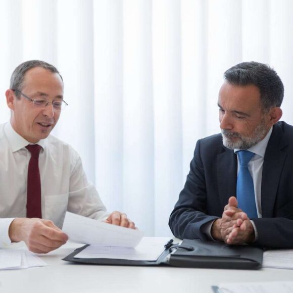 IRCC Updated the Minimum Proof of Funds Required For Express Entry Applicants under FSW and FST Programs- ImmigCanada Minimum Proof of Funds Required