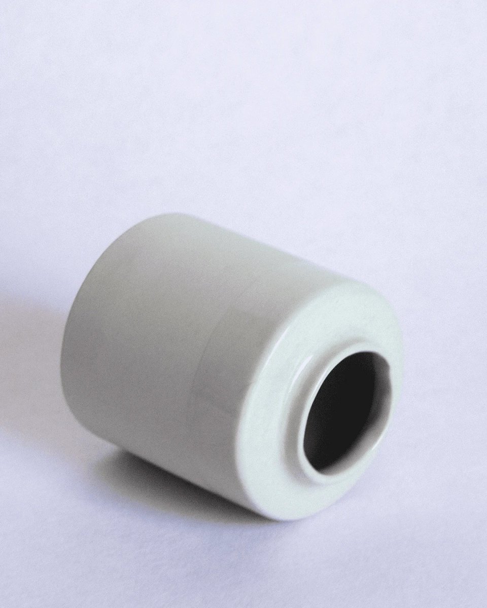 SHORT Vase - Image 2