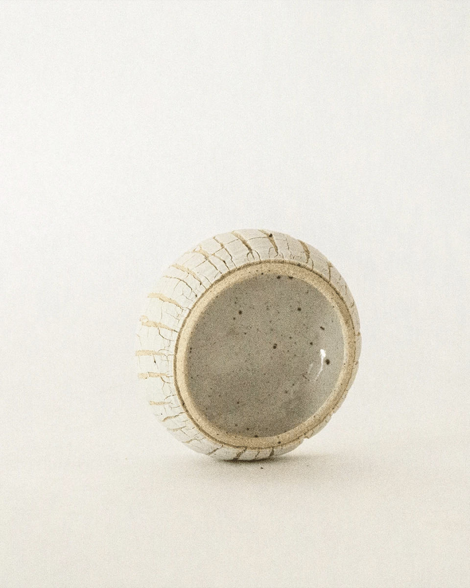 STNWRE Bowl - Crackled White - Image 3