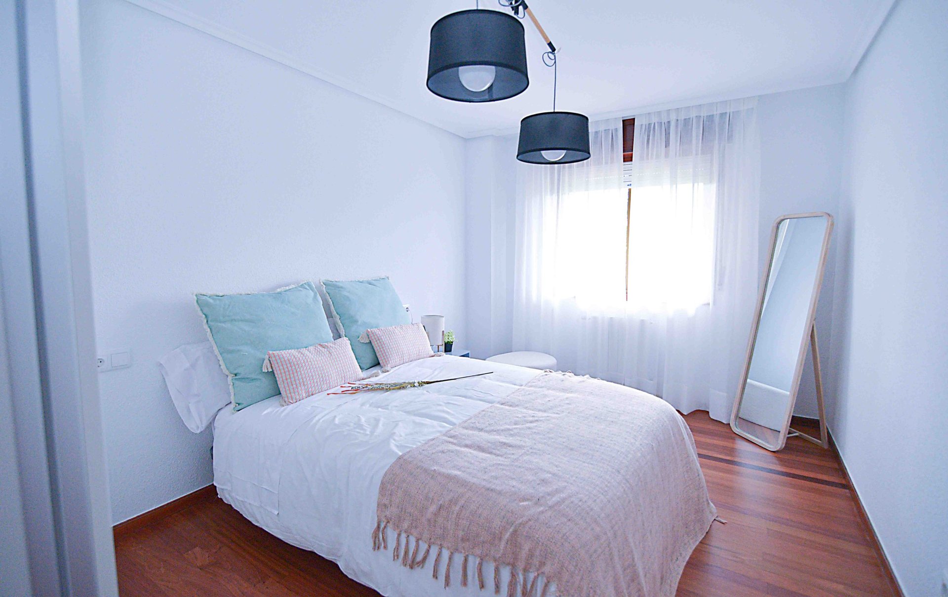 Piso en Zona Universitaria Los Castros 53 - Imagen 3