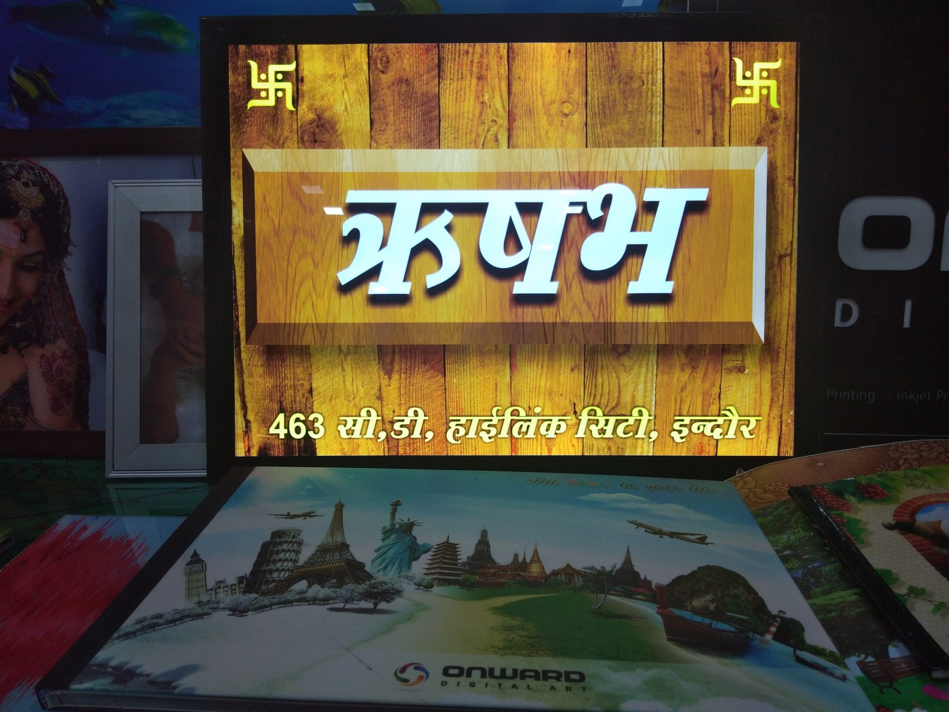 Ultra Slim LED Frames 8 onwarddigital art