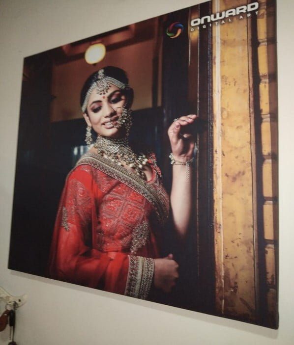 Home 37 CANVAS PRINTING