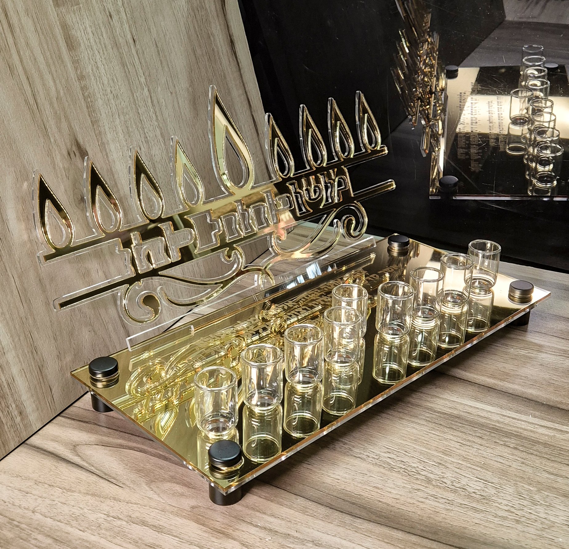 ⁦חנוכייה 2025 בלייזר שם משפחה כסוף⁩ – תמונה ⁦3⁩