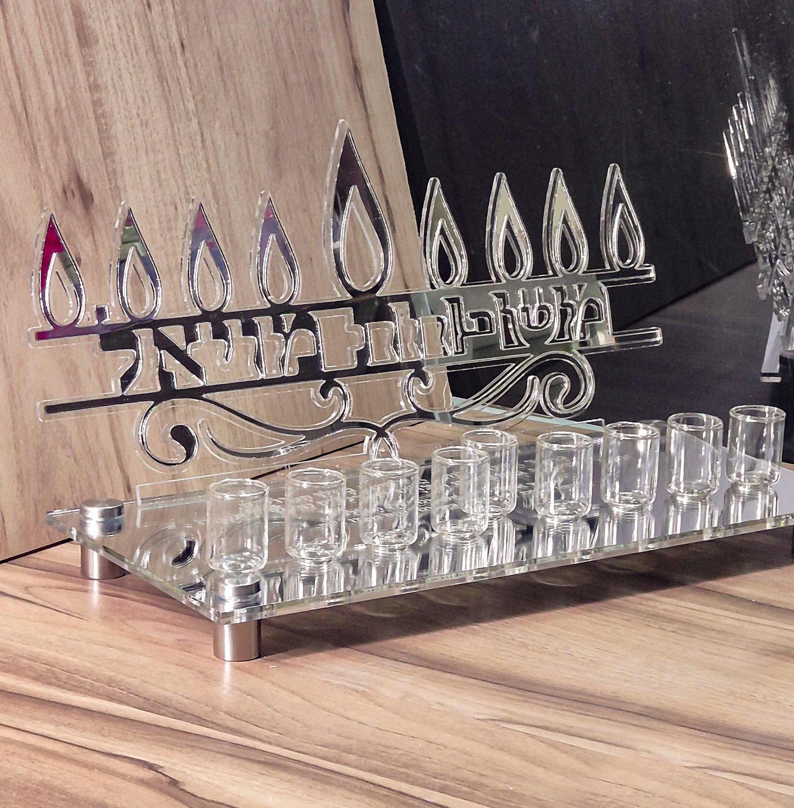 ⁦חנוכייה 2025 בלייזר שם משפחה כסוף⁩ – תמונה ⁦7⁩