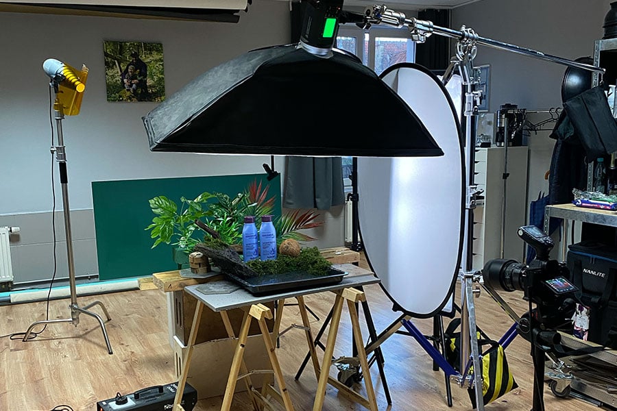 fotografia-reklamowa-ujecia-zza-kulis-oslov-studio-4