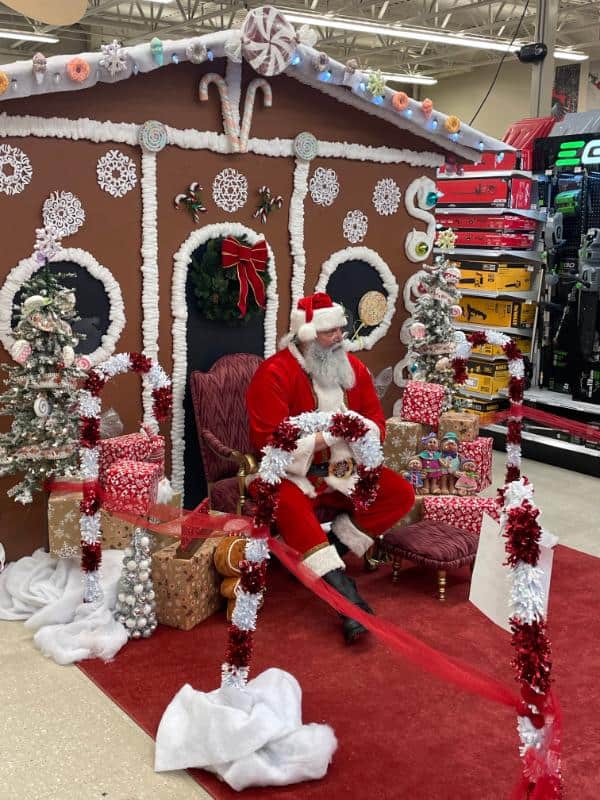 Santa Clause Meeting Kids at Ace