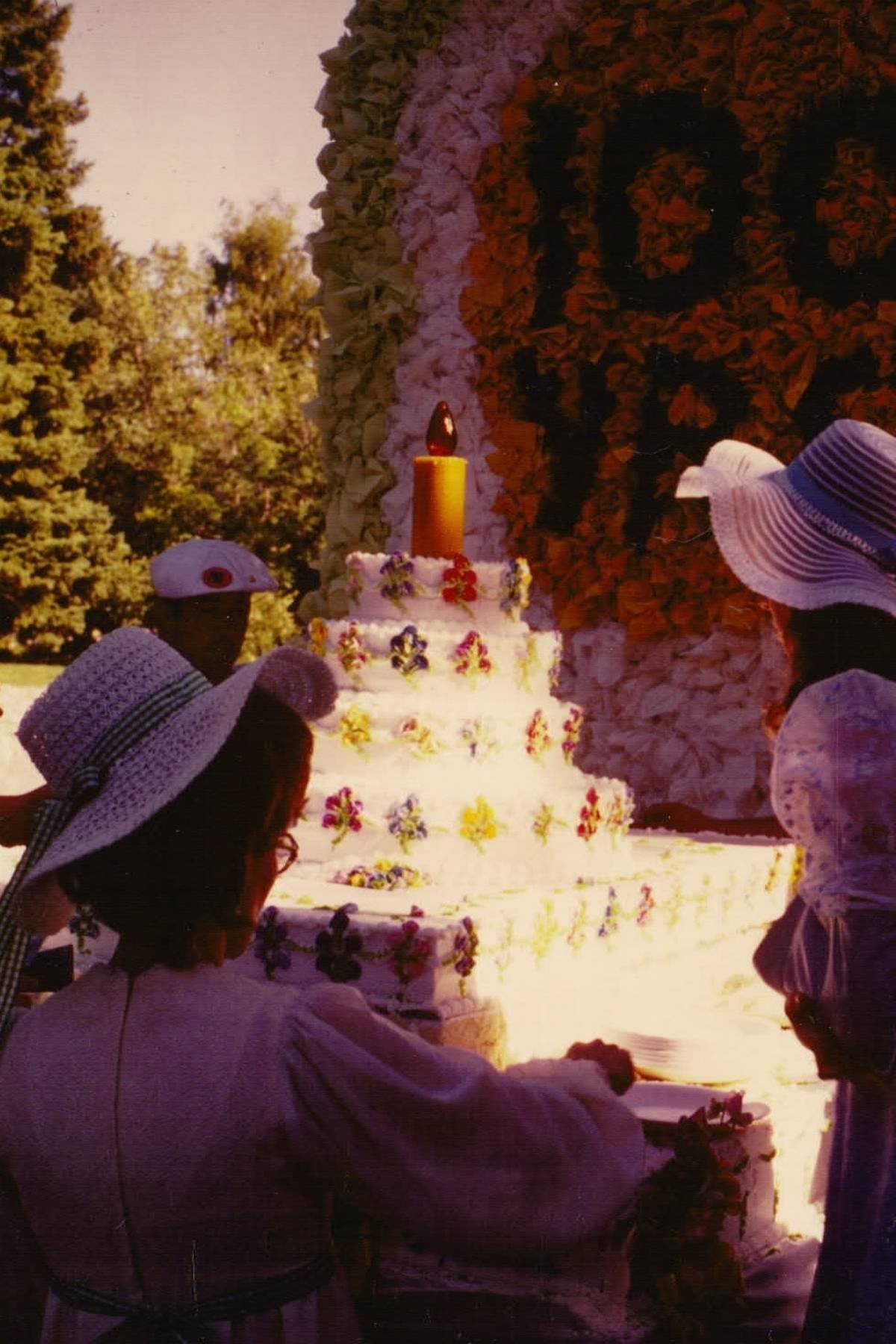 sweet pea festival cake