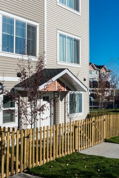 09_28_2015_High_River_Townhomes-29 600px