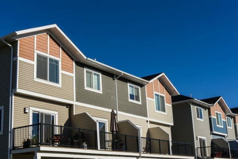 09_28_2015_High_River_Townhomes-52 600px