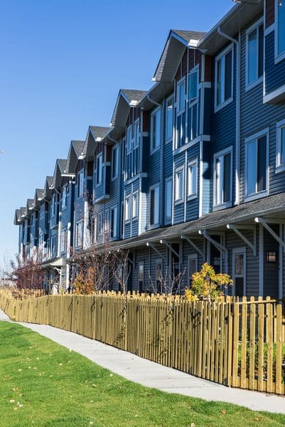 09_28_2015_High_River_Townhomes-25 600px
