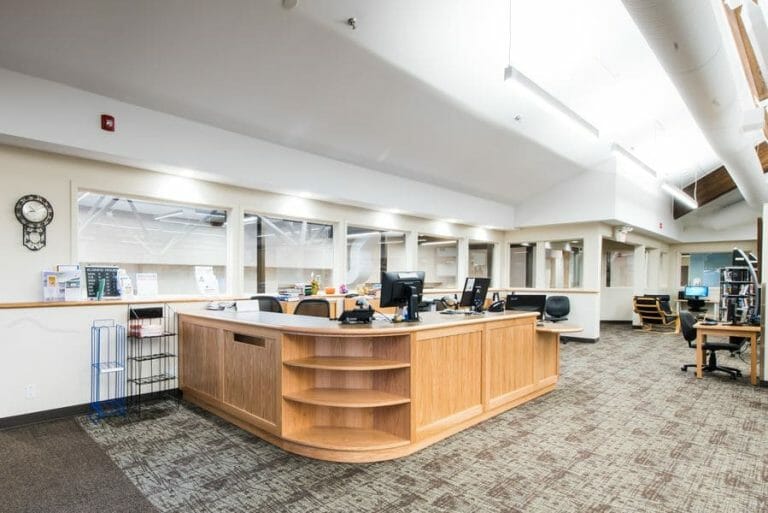 10_22_2015_High_River_Library-3 600px