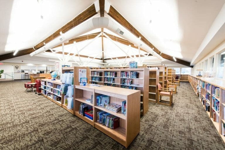 10_22_2015_High_River_Library-23 600px