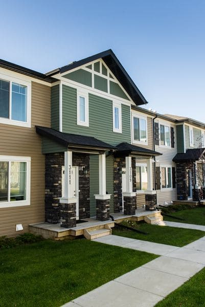 09_29_2015_Tara_Lake_Townhomes-17 600px