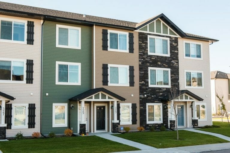 09_29_2015_Tara_Lake_Townhomes-7 600px