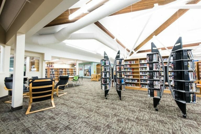 10_22_2015_High_River_Library-17 600px