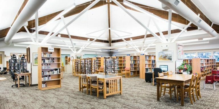 10_22_2015_High_River_Library-38 600px
