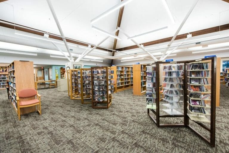 10_22_2015_High_River_Library-6 600px