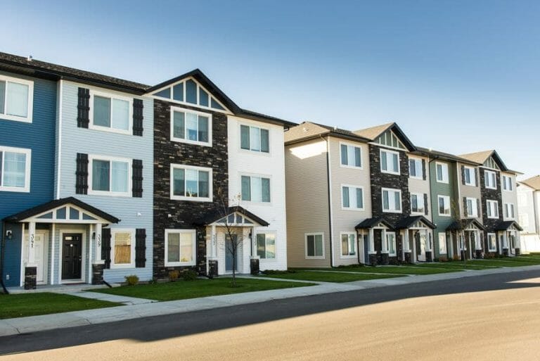 09_29_2015_Tara_Lake_Townhomes-2 600px