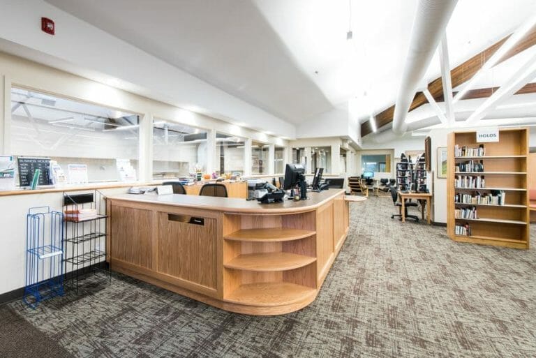 10_22_2015_High_River_Library-4 600px