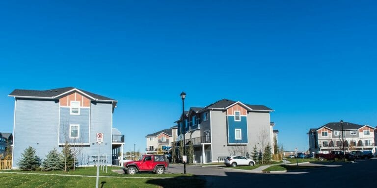 09_28_2015_High_River_Townhomes-28 600px
