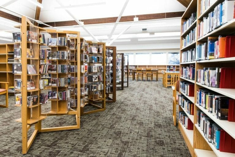 10_22_2015_High_River_Library-33 600px