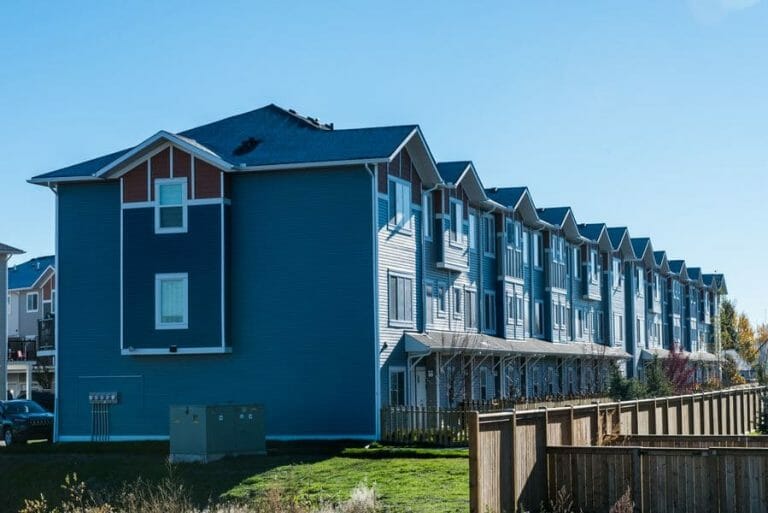 09_28_2015_High_River_Townhomes-34 600px