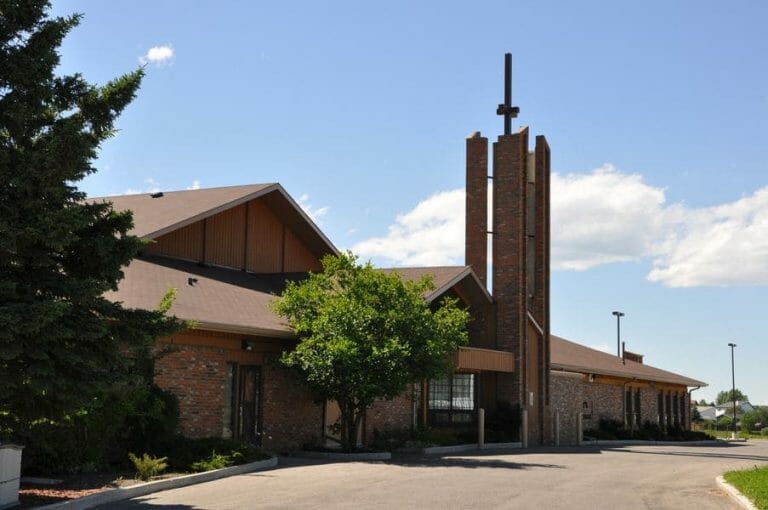 St Pauls Airdrie 08 600px