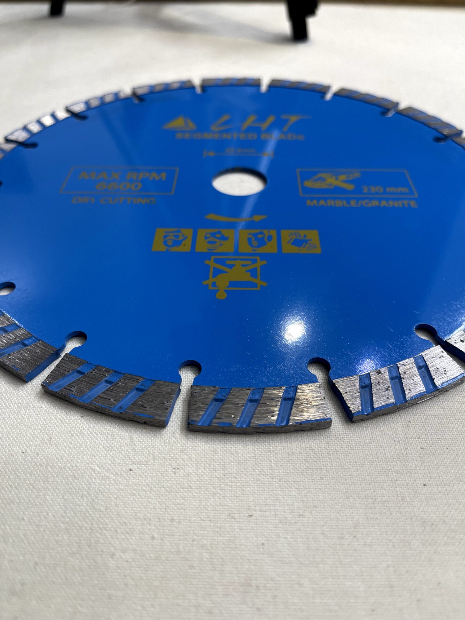 LHT Prism Segemented Blade - Image 3