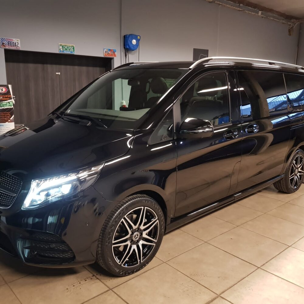 camionnette nettoyé photo d'une camionnette nettoyé