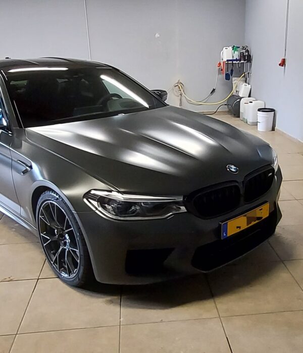 Photo BMW photo d'une berline BMW nettoyé