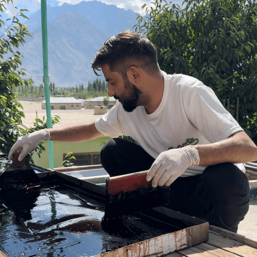 Shilajit Purification - Shilajit Filtration - Pure Himalayan Shilajit