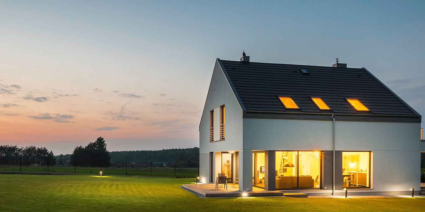 vezi ofertele si serviciile montaco