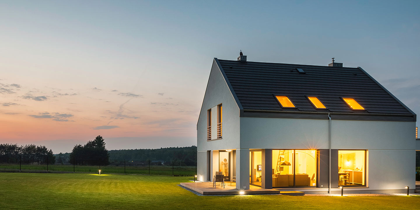 vezi ofertele si serviciile montaco