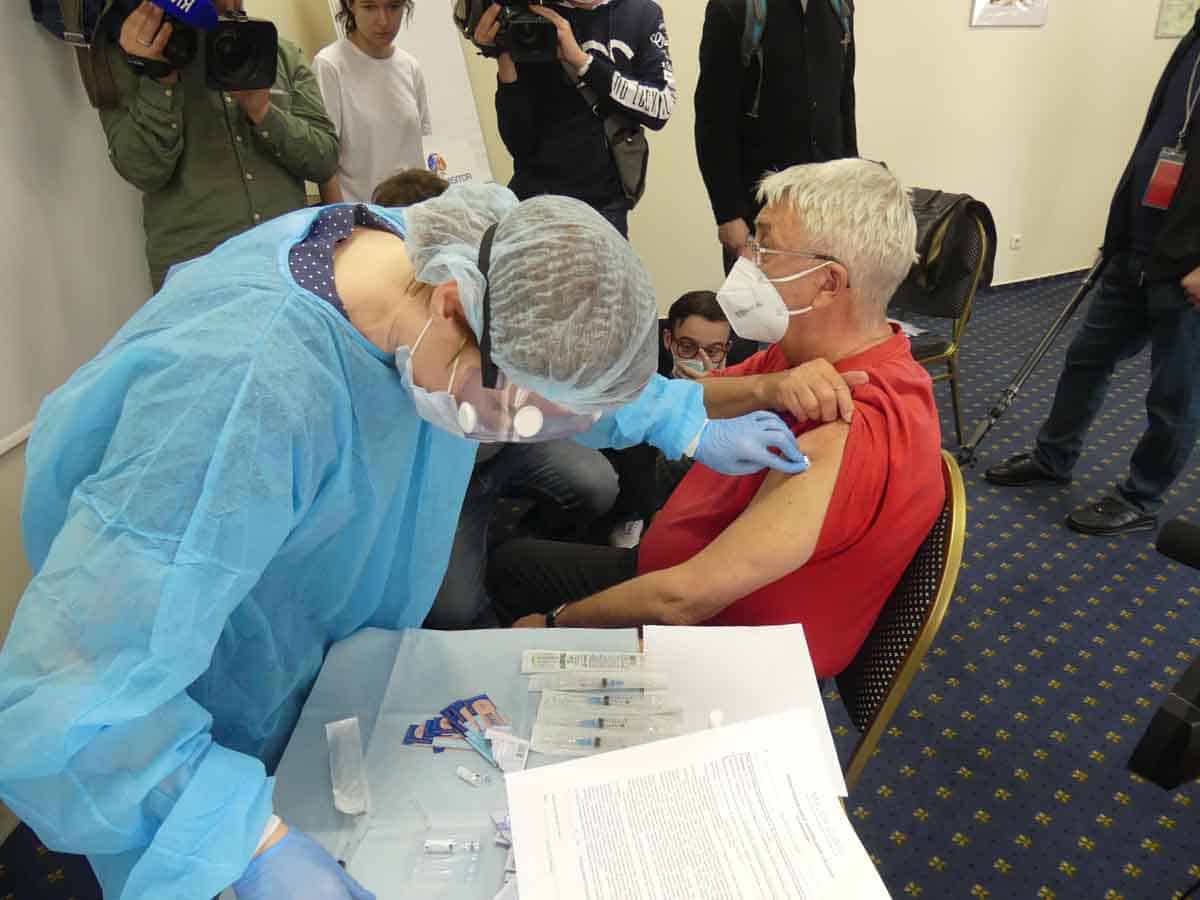 Impfreise Russland nach Moskau/Russland
Endlich, der Autor wird geimpft