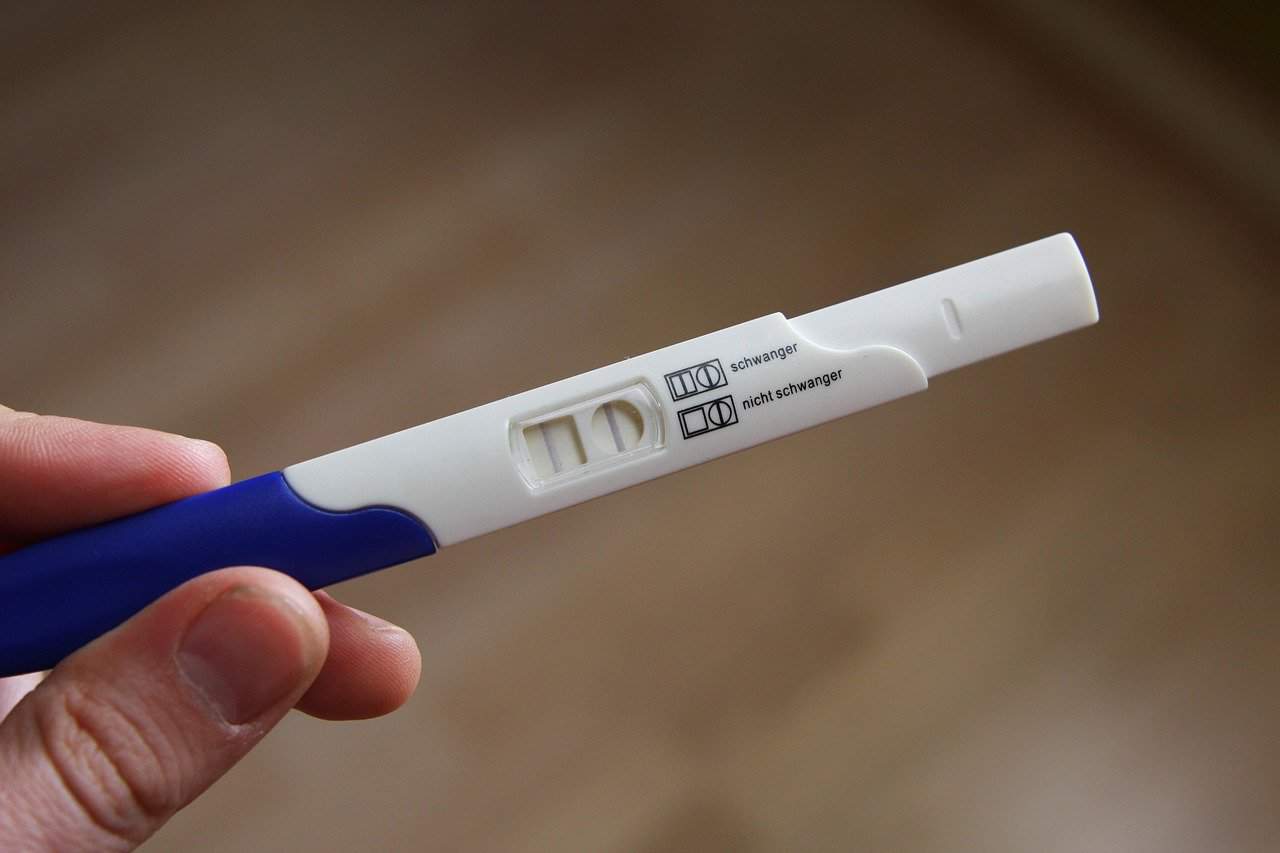 DuoFertility, ein Fertilitätsmonitor, kann helfen die Ausgaben für IVF zu reduzieren Schwanger Schwangerschaftstest Baby