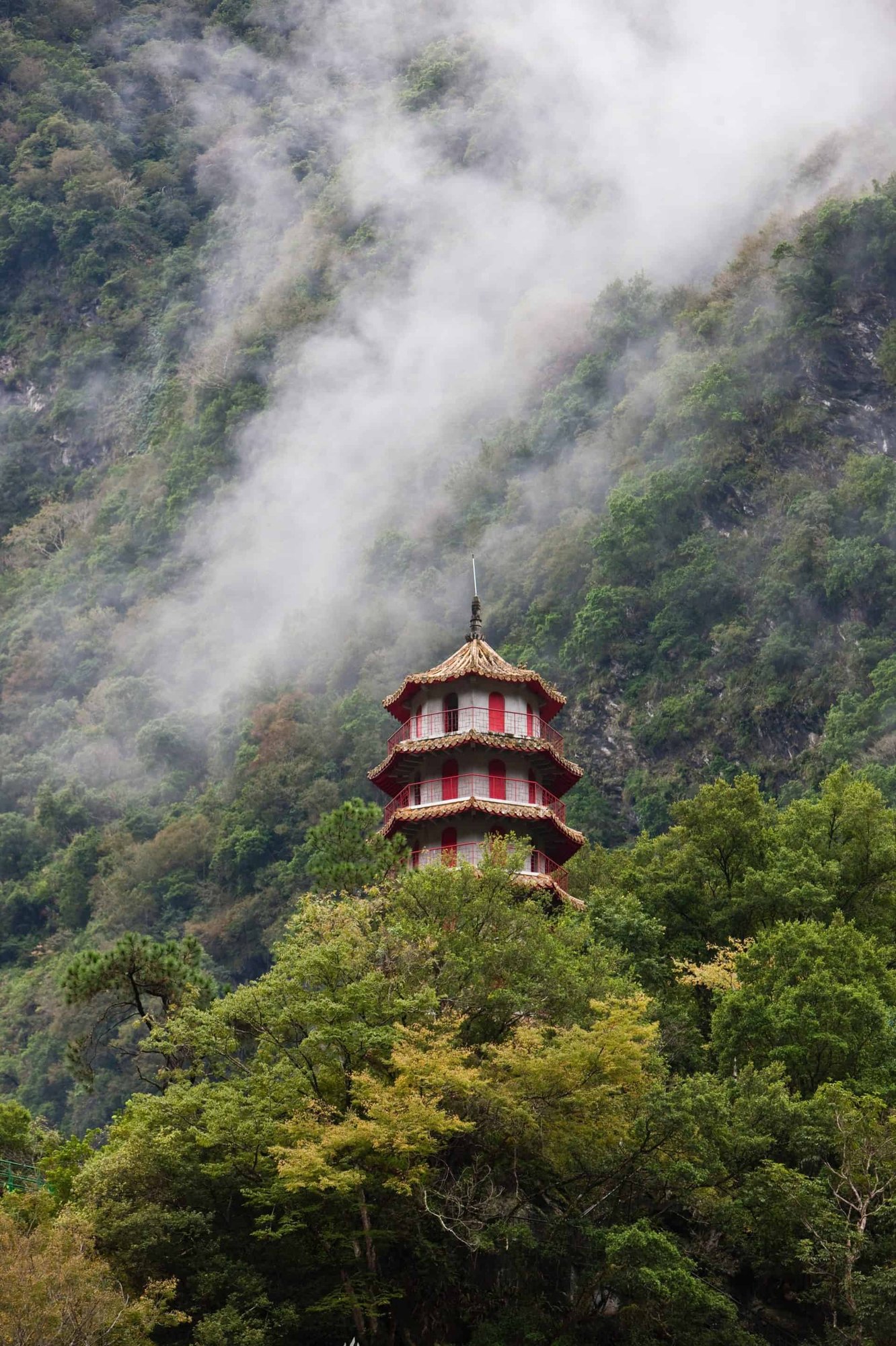 Pagode im Taroko Nationalpark Taipeh Tourismusbüro – www.taiwantourismus.de